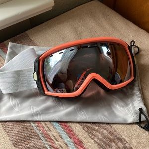 Smith Heiress Ski/Snowboard Goggles, Women’s Specific Fit